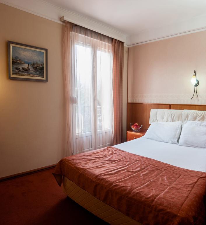 Aleksandar Hotel Vrnjačka Banja Kültér fotó