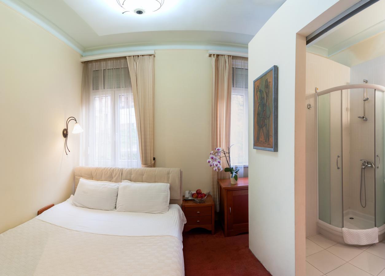 Aleksandar Hotel Vrnjačka Banja Szoba fotó